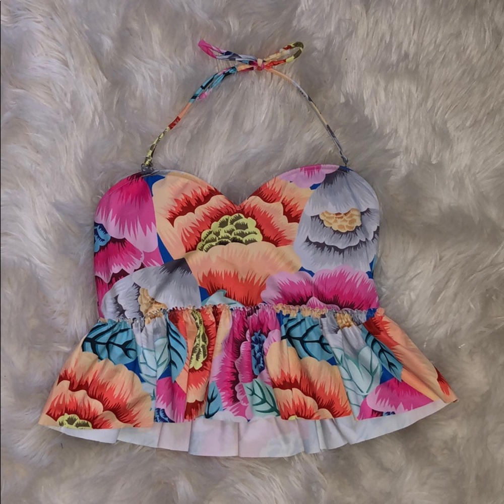 Kortni Jeane Sweetheart Peplum Floral Top